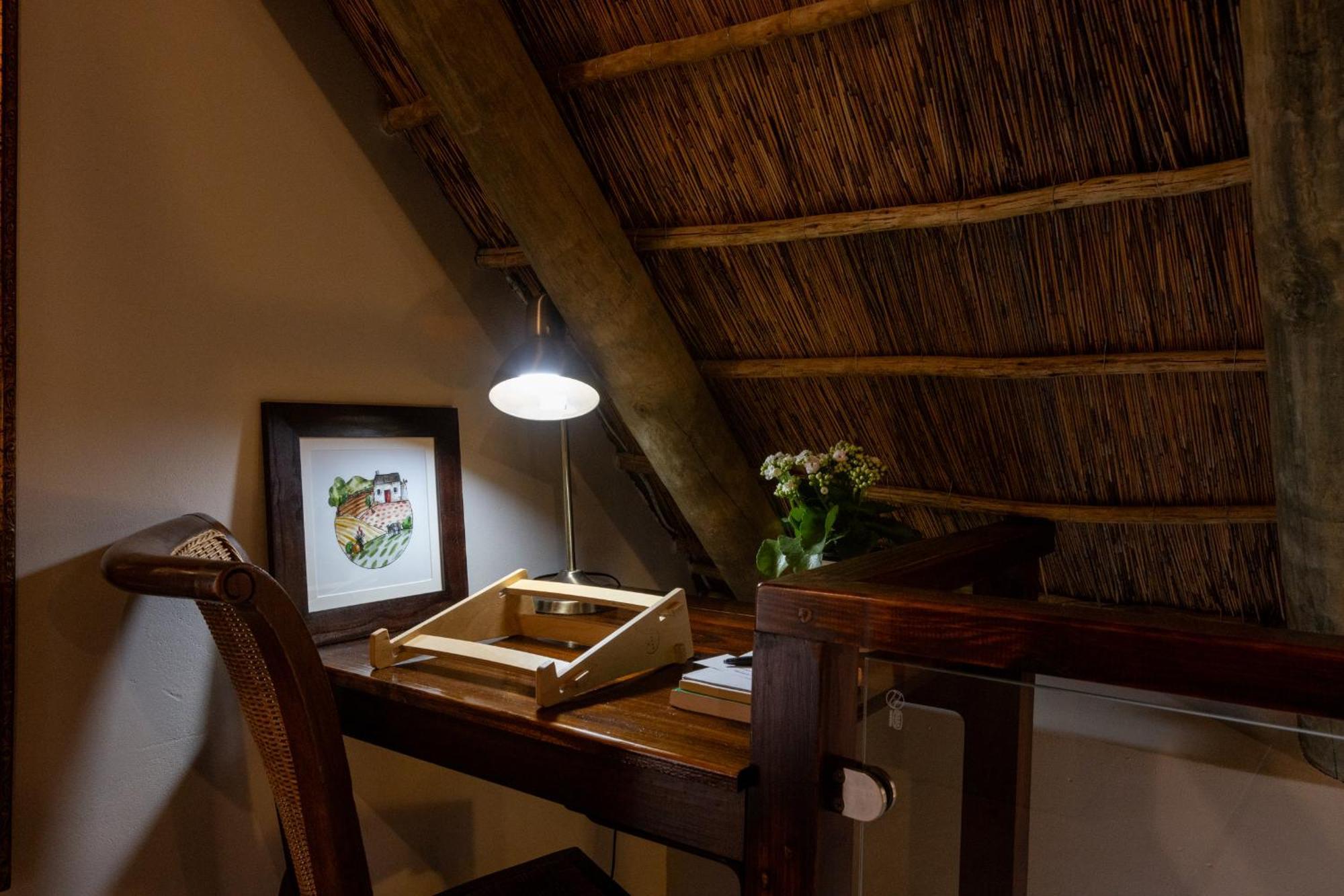 Serene, Thatched Apartment In Noordhoek, Cape Town Bagian luar foto