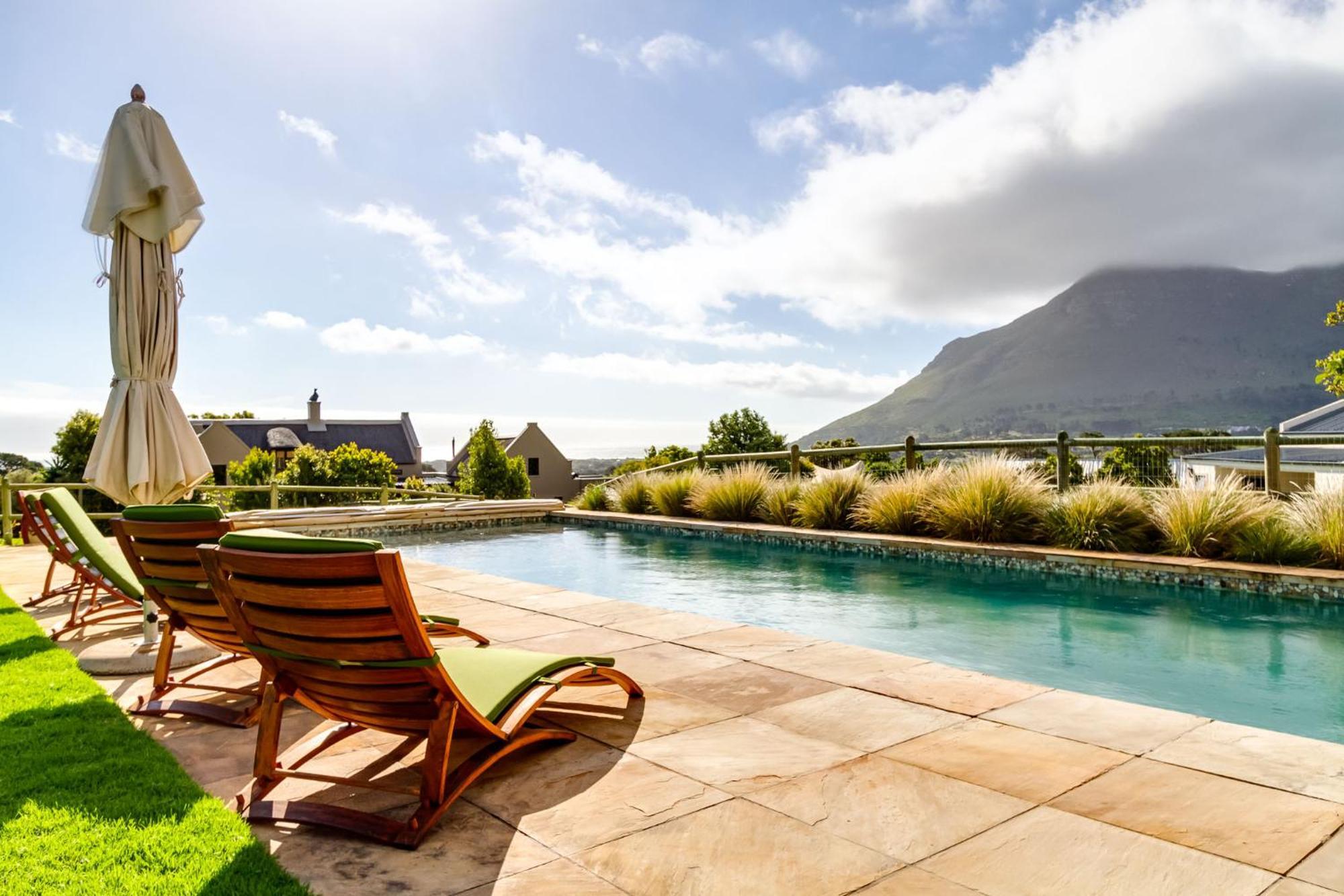 Serene, Thatched Apartment In Noordhoek, Cape Town Bagian luar foto